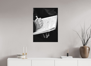 60 x 83 cm, Tirage photo sous plexi mat L'écrivain du métro