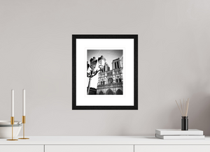 20 x 25 cm, Tirage photo Fine Art + Cadre + Passe-Partout Notre Dame de Paris
